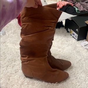 Brown boots